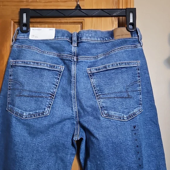 NWT American Eagle 90's Straight High Waisted Jeans - Picture 8 of 14
